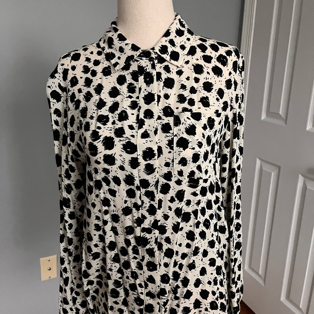 Whistles Black and White Spotted Blouse with Long Sleeves